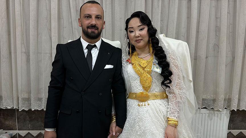 Her şey kargo şubesinde başladı! Kırgız gelin ve Yüksekovalı Halim ile evlendi: Kara kışa rağmen dünya evine girdik